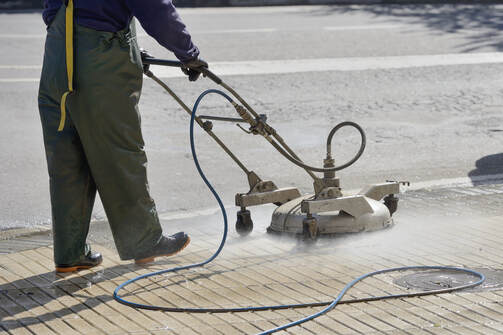 commercial pressure washer cleaning cross walk